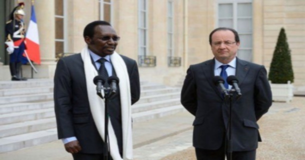 Mali: Le président Traoré convaincu que le MNLA est prêt au dialogue,c'est du n'importe quoi, ceci est une démagogie.Trois milliards pour Reconstruire ce qui n'existait pas, rien que des merdes en terre battue dans bal poussière,c'est un escroc